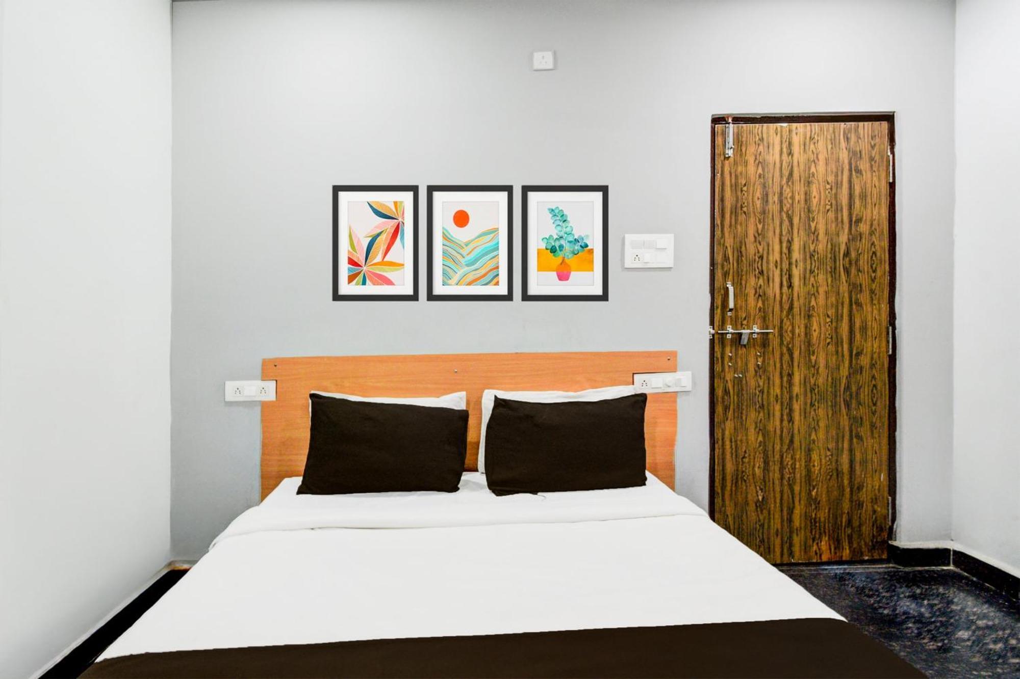 Super Hotel O Malkajgiri Maula Ali エクステリア 写真