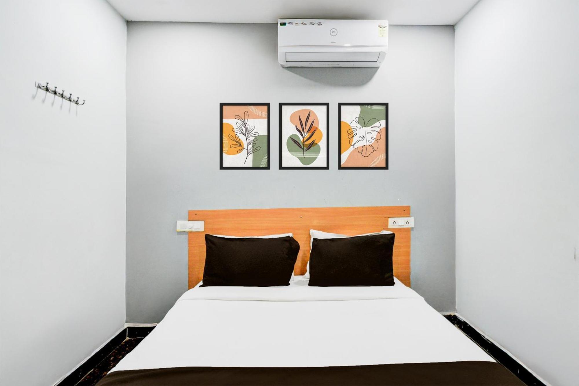 Super Hotel O Malkajgiri Maula Ali エクステリア 写真